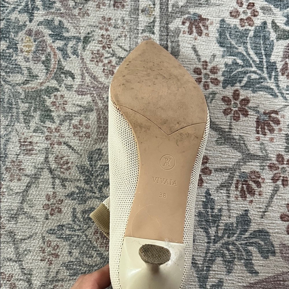 Elegant Beige Ankle Booties - Picture 3 of 7
